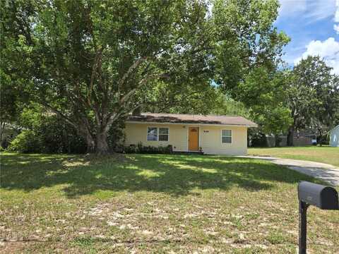 240 E BEACH STREET, GROVELAND, FL 34736