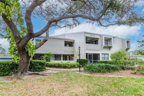 8737 BARDMOOR PLACE, SEMINOLE, FL 33777