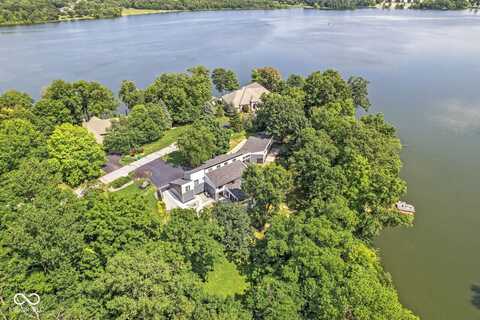 8315 Eagle Crest Lane, Indianapolis, IN 46234