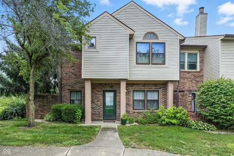 9569 Maple Way, Indianapolis, IN 46268