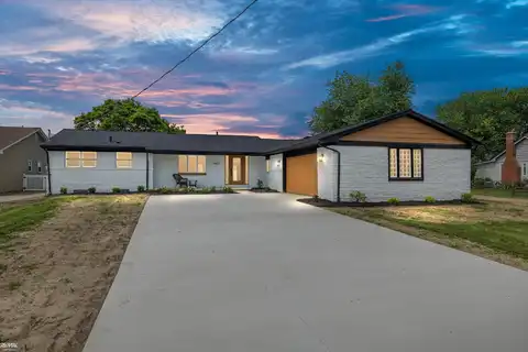 39893 Duluth, Harrison, MI 48045