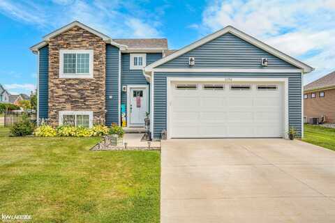 2096 Mozart, Davison, MI 48423