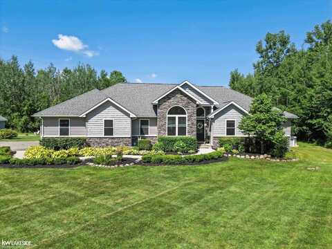 68233 Hartway, Ray Twp, MI 48096