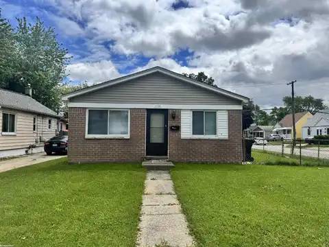 18906 Meier, Roseville, MI 48066