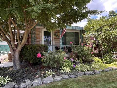 23311 COURTLAND, Eastpointe, MI 48021