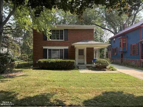 386 Saint Clair, Grosse Pointe, MI 48230