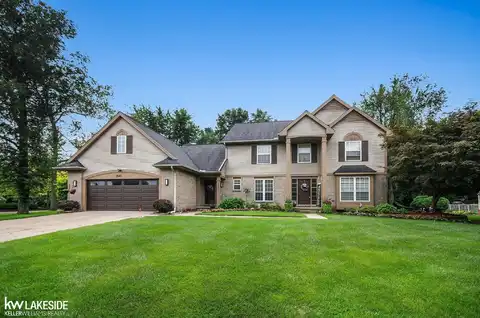 7543 Greenway, West Bloomfield, MI 48324