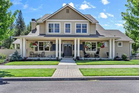 459 W St Helens Avenue, Sisters, OR 97759