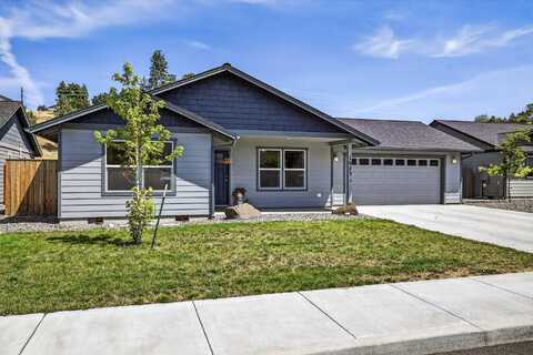 1023 NE Crista Court, Prineville, OR 97754