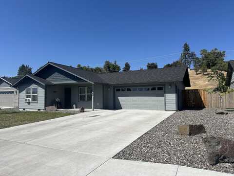 1023 NE Crista Court, Prineville, OR 97754