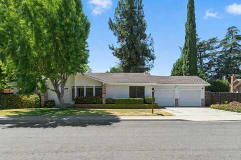 2201 Carleton DR, TURLOCK, CA 95382