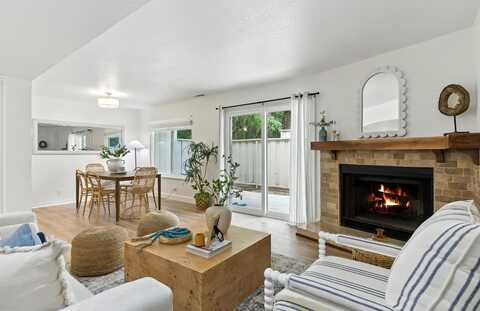 3101 Erin LN, Santa Cruz, CA 95065