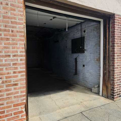 400-r K, Boston, MA 02127