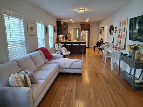 49 Hersom, Watertown, MA 02472