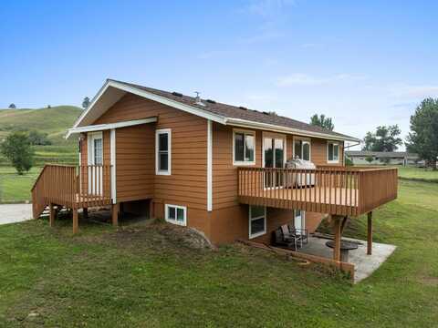 6101 W County Rd 12, Minot, ND 58701