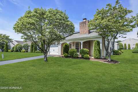 34 Wycombe Way, Manchester, NJ 08759