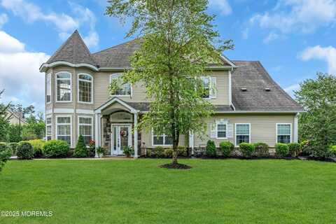37 Abbey Road, Tinton Falls, NJ 07753