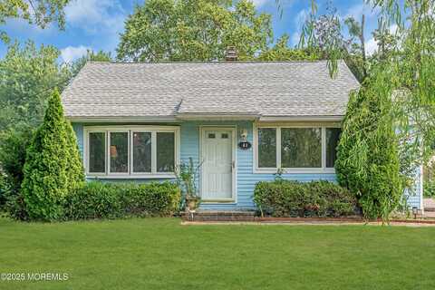 81 Crest Drive, Howell, NJ 07731