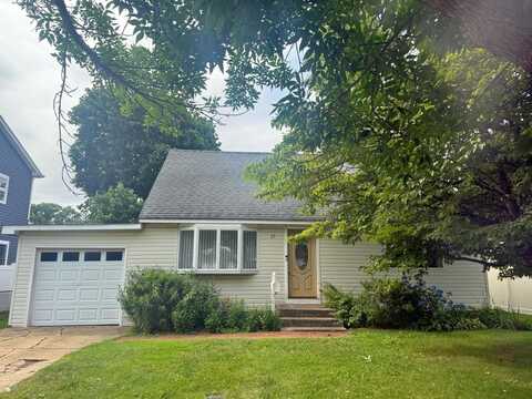 37 Boblee Lane, Hicksville, NY 11801