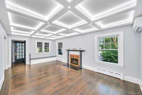 15 Superior Road, Bellerose Village, NY 11001