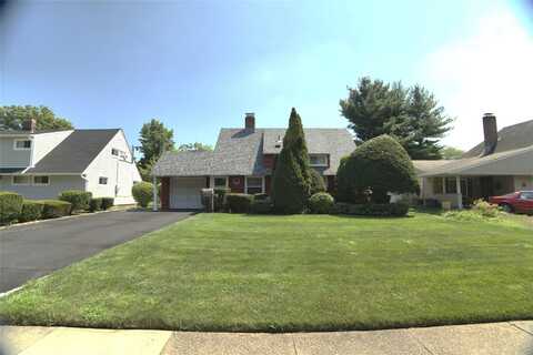 191 Acre Lane, Hicksville, NY 11801