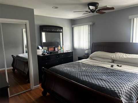 undefined, Commack, NY 11725