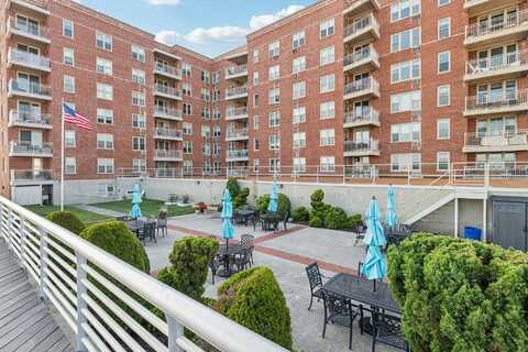 560 West Broadway, Long Beach, NY 11561