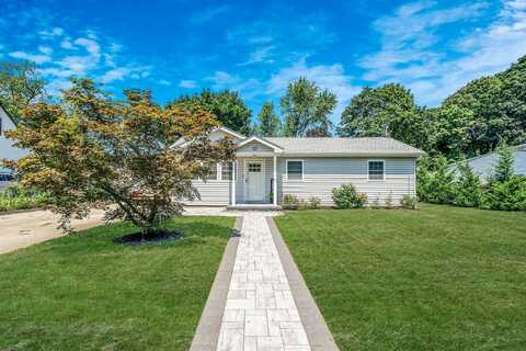 127 Merrill Street, Brentwood, NY 11717