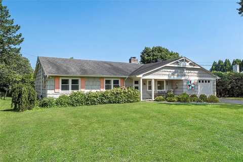 38 Liberty Street, Westhampton Beach, NY 11978