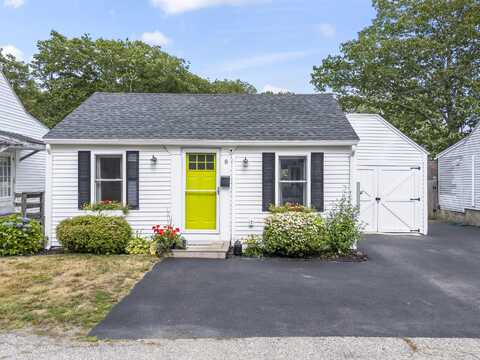 8 Pine Lane, Old Orchard Beach, ME 04064