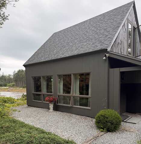 53 Island Avenue, Saint George, ME 04859