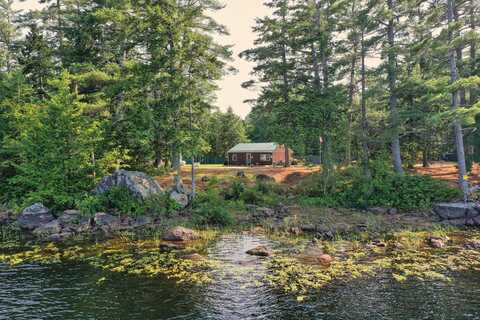 57 Bear Trap Highway, Brooks, ME 04921