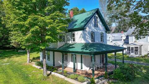 20 N High Street, Bridgton, ME 04009