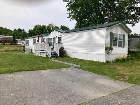 77 Village Drive, Lewiston, ME 04240