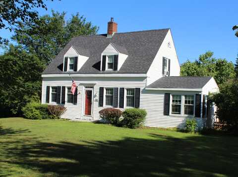 381 Highland Avenue, Gardiner, ME 04345