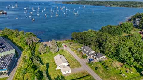 20 Harborside Terrace, Owls Head, ME 04854