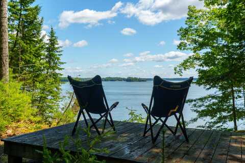 853 Mere Point Road, Brunswick, ME 04011