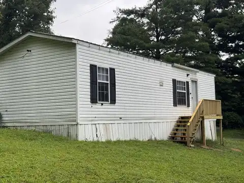 5038 Airport Rd., BLUEFIELD, WV 24701