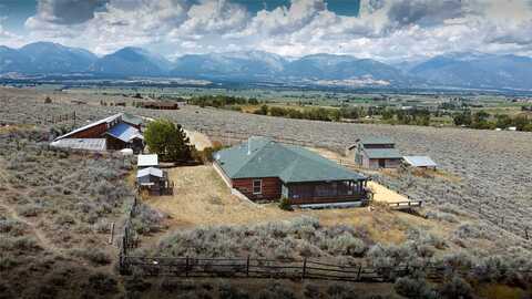 1898 Buxadoodal Way, Corvallis, MT 59828