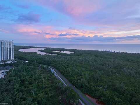7225 Pelican Bay, NAPLES, FL 34108
