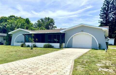 328 SE Tranquilla Ave, Port Saint Lucie, FL 34983