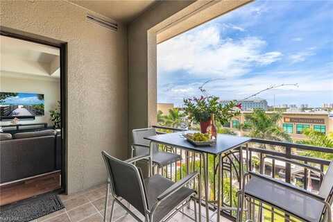 9115 Strada, NAPLES, FL 34108