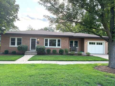 4840 Prospect Avenue, Downers Grove, IL 60515