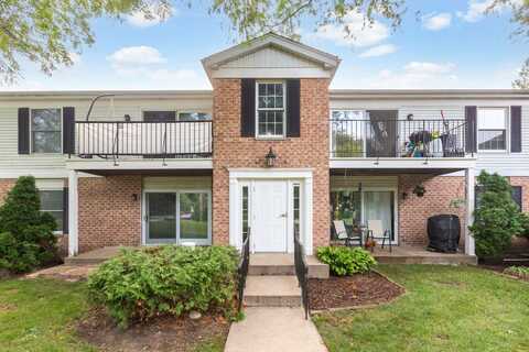 961 GOLF COURSE Road, Crystal Lake, IL 60014