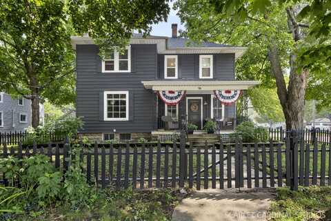 96 E Washington Street, Oswego, IL 60543