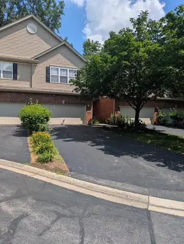 440 N River Road, Naperville, IL 60540