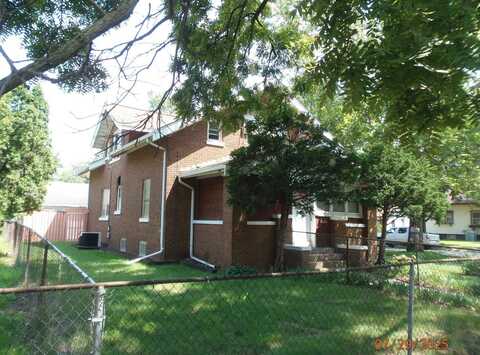 2142 S 6th Street, Rockford, IL 61104