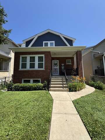 1931 Hartrey Avenue, Evanston, IL 60201