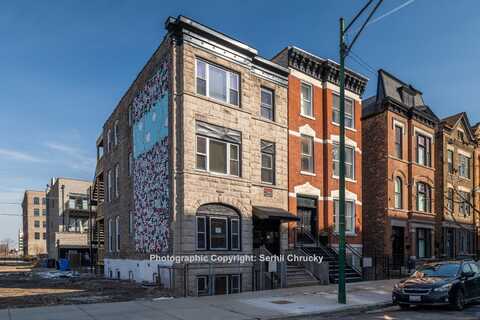 934 W 19th Street, Chicago, IL 60608