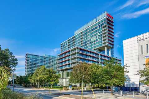 9655 Woods Drive, Skokie, IL 60077